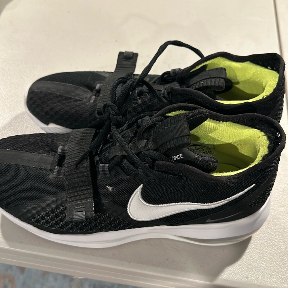 Nike Max 180